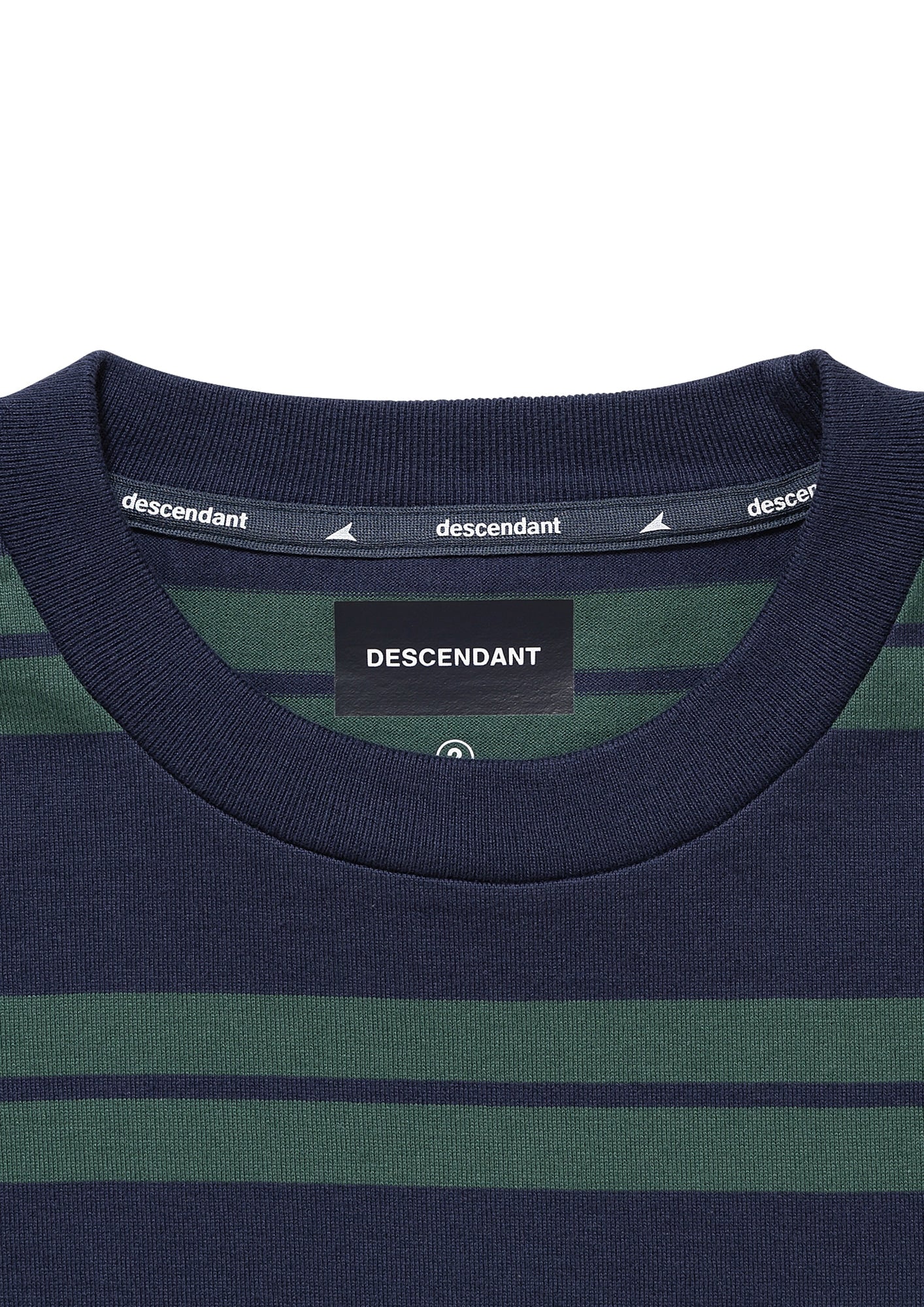 HORIZONTAL CROP SS – DESCENDANT