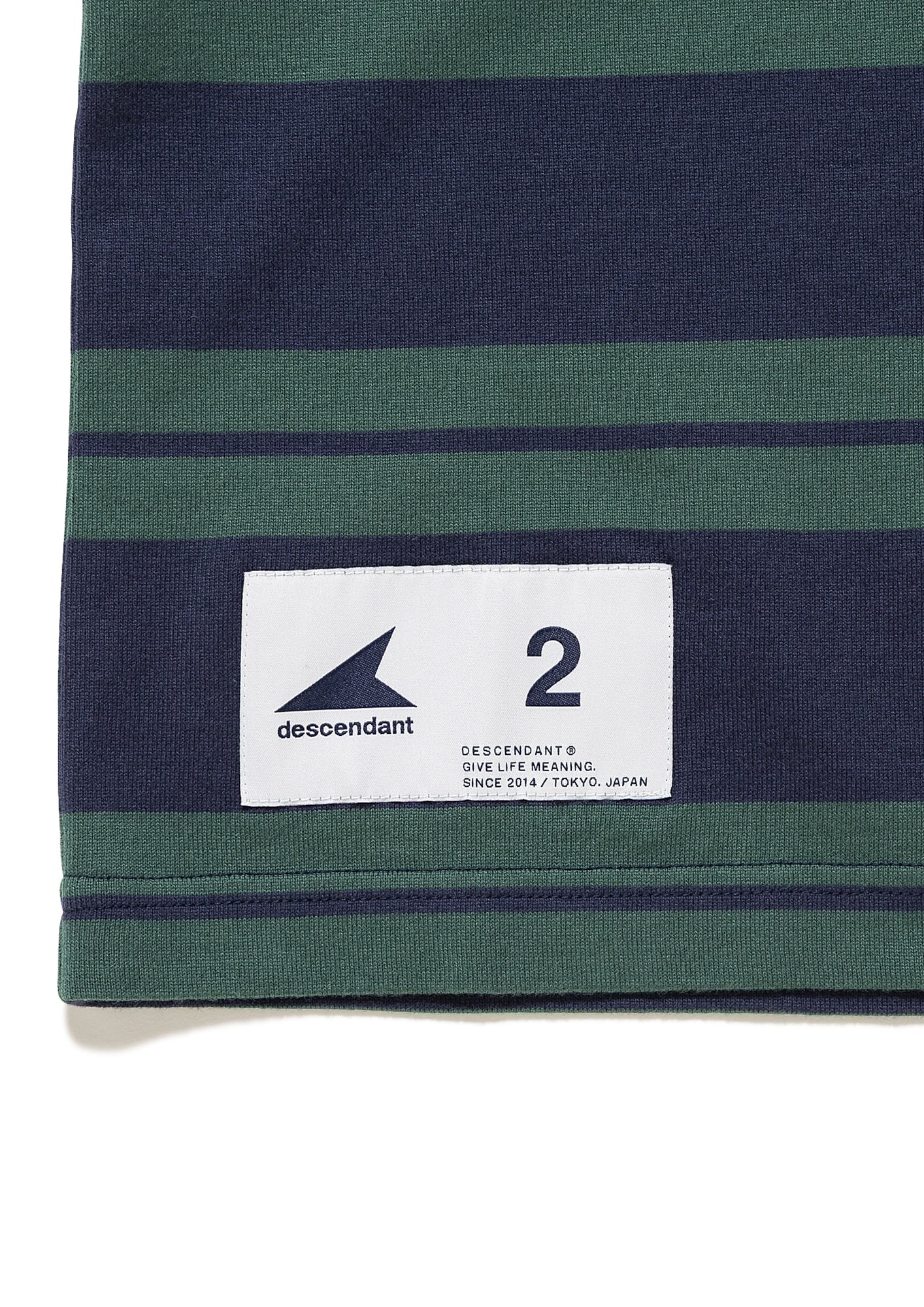 HORIZONTAL CROP SS – DESCENDANT