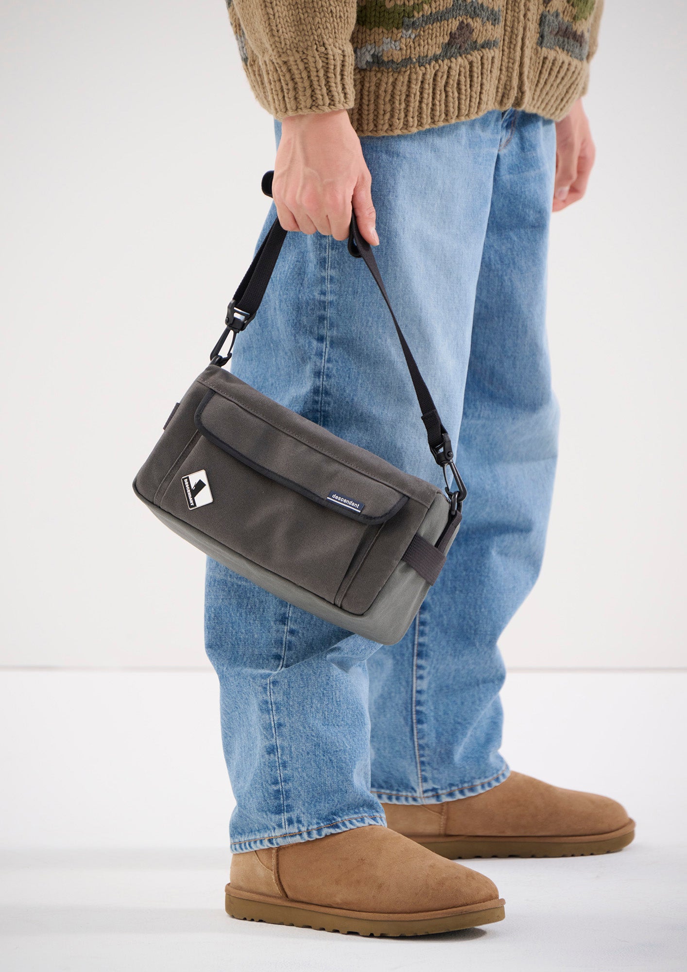 TACKLE DUCK SHOULDER BAG – DESCENDANT