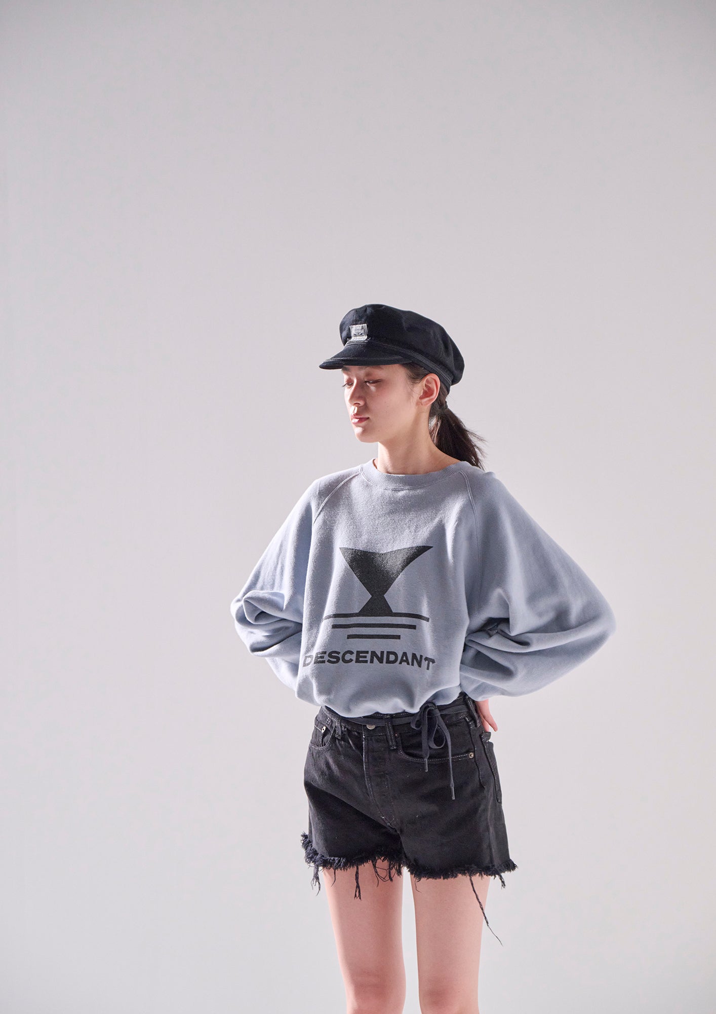 FLUKE UP CREW NECK – DESCENDANT