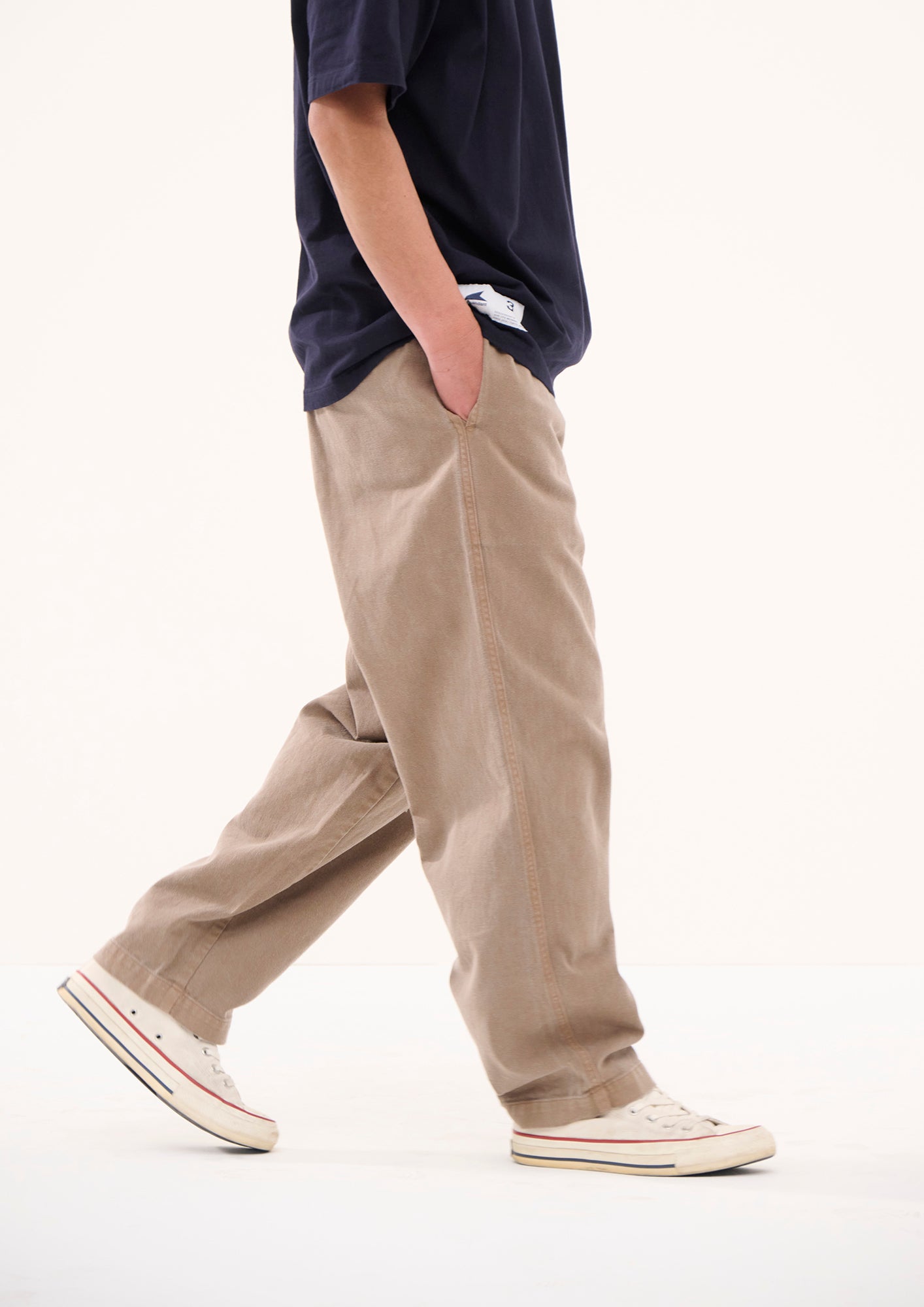 DESCENDANT トラウザー ワイドチノ ワークパンツ ガーメントダイ加工 SHORE TWILL BEACH TROUSERS PIGMENT DYE – DESCENDANT