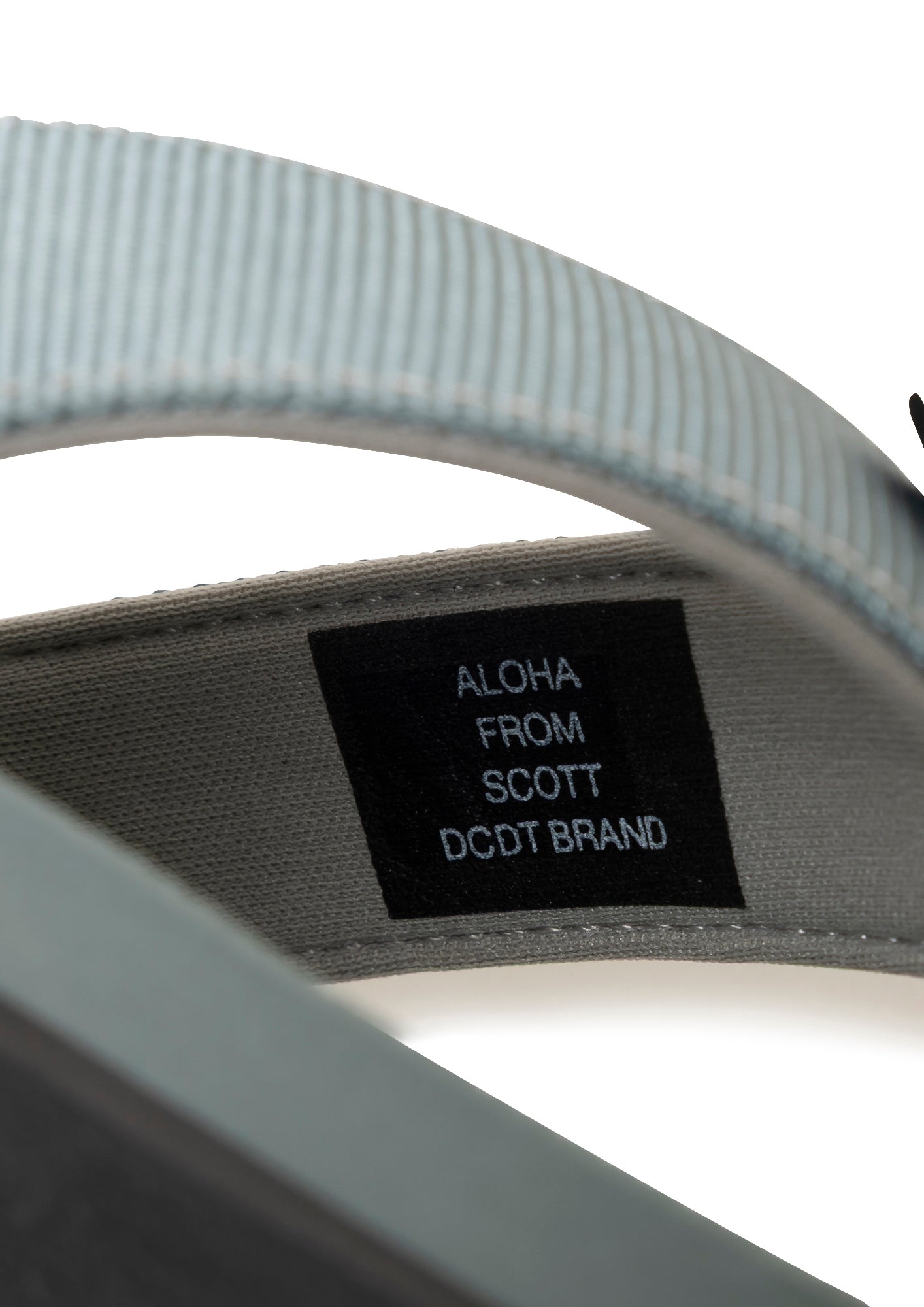 PŌHAKU SANDAL SCOTT HAWAII (MEN) – DESCENDANT