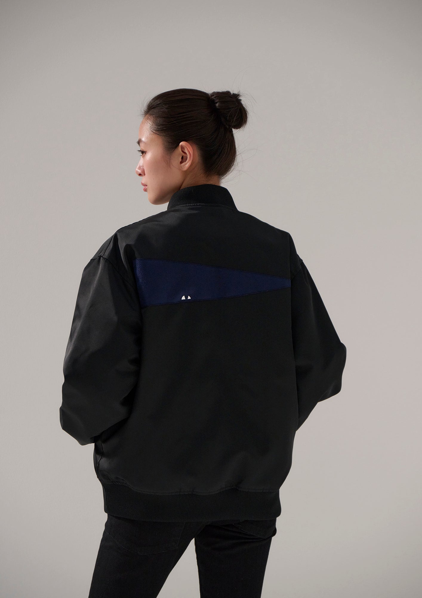 ECHO SATIN JACKET – DESCENDANT