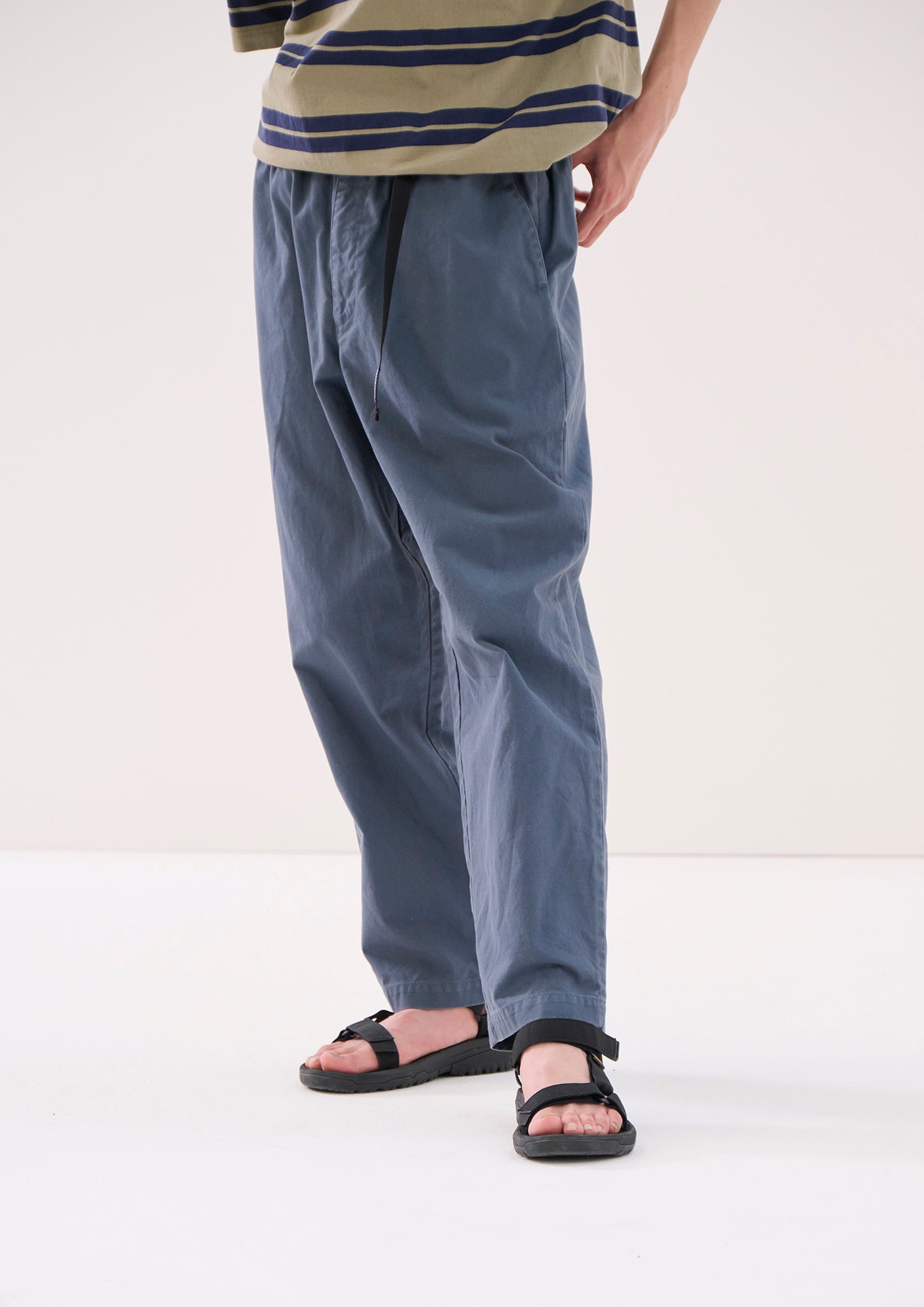 CLASP DUCK WEBBING TROUSERS – DESCENDANT