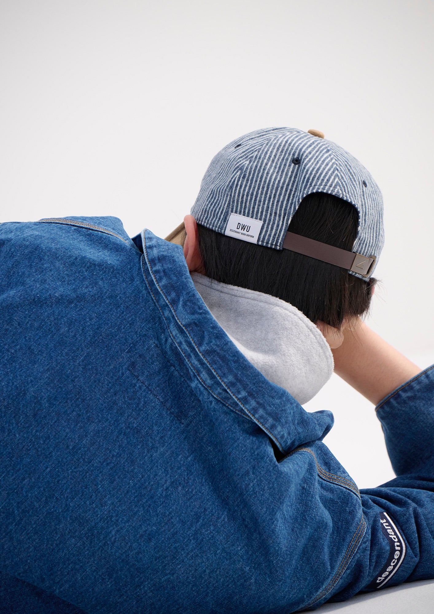 BOX 6PANEL – DESCENDANT